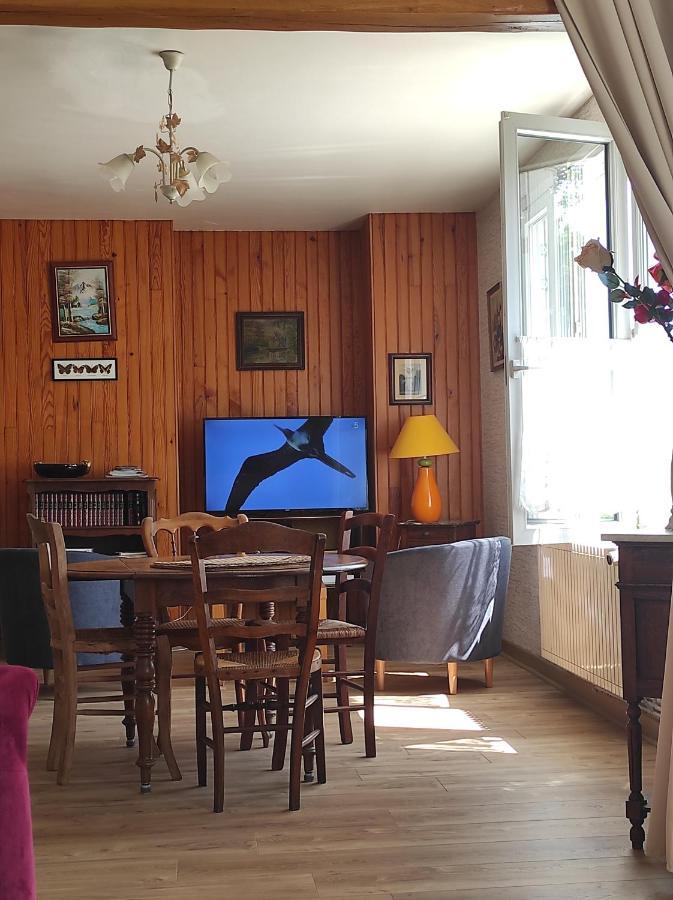 La Lisiere Appartement 2 Chambres Revin  Εξωτερικό φωτογραφία