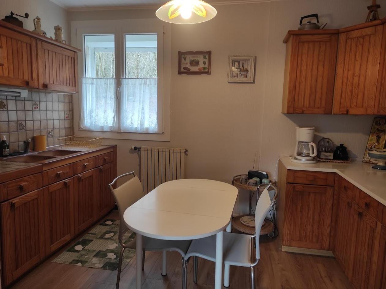 La Lisiere Appartement 2 Chambres Revin  Εξωτερικό φωτογραφία